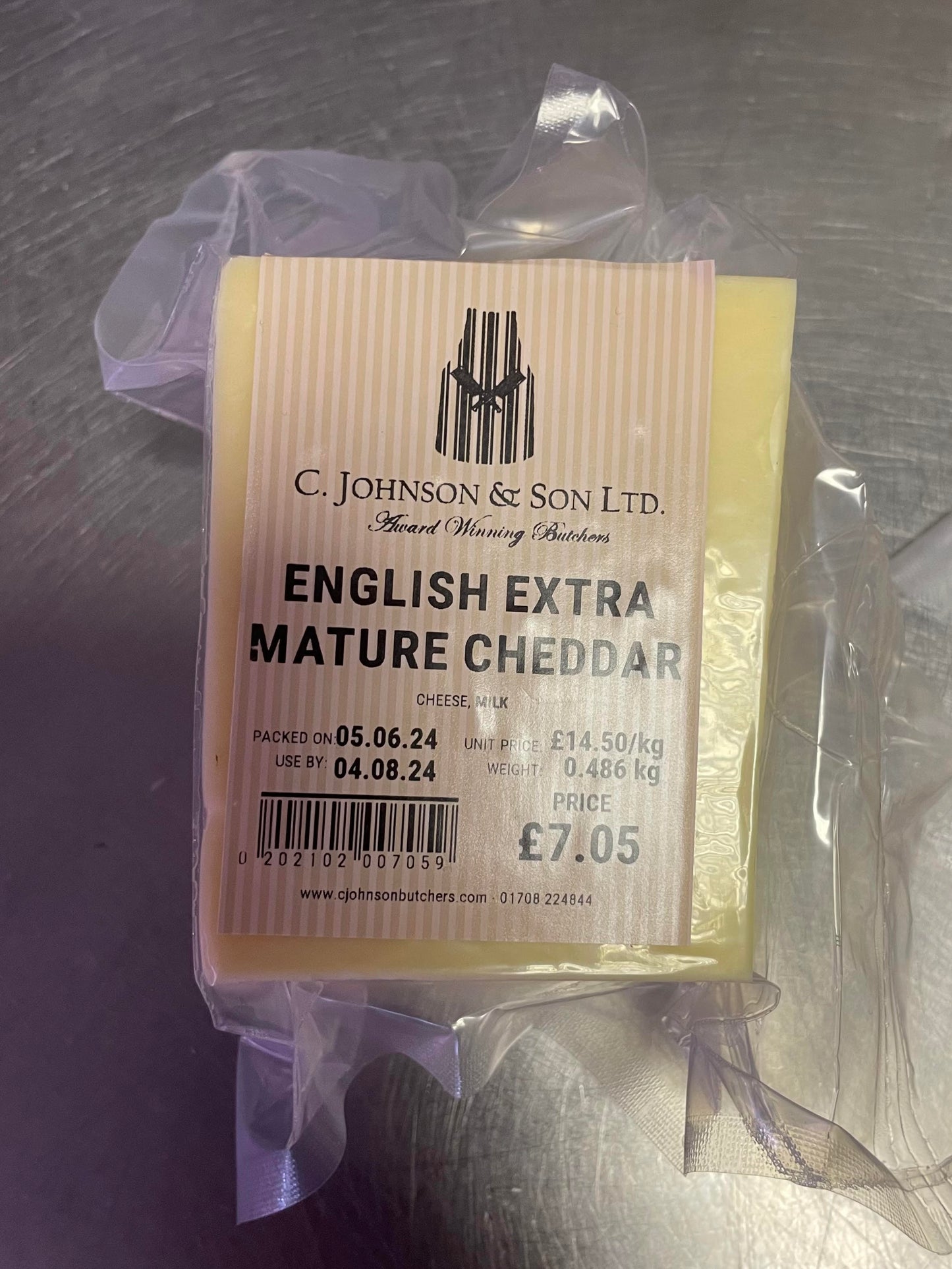 English Extra Mature Cheese - 1kg